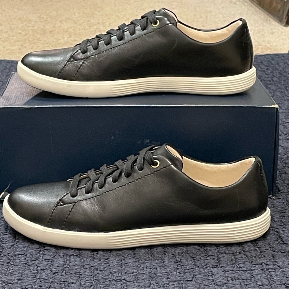 Cole Haan Women’s Size 7.5 GRAND CROSSCOURT II Black Leather and White